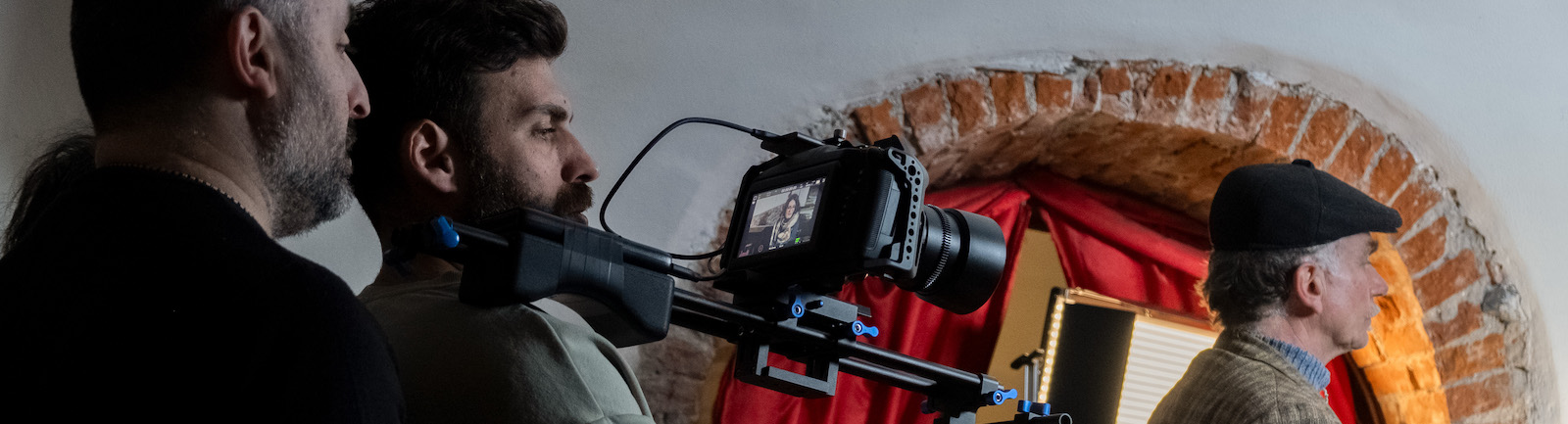 Backstage | Laboratori pratici di cinema e filmmaking | Shooting Lab | Overlook Filmmaking Labs